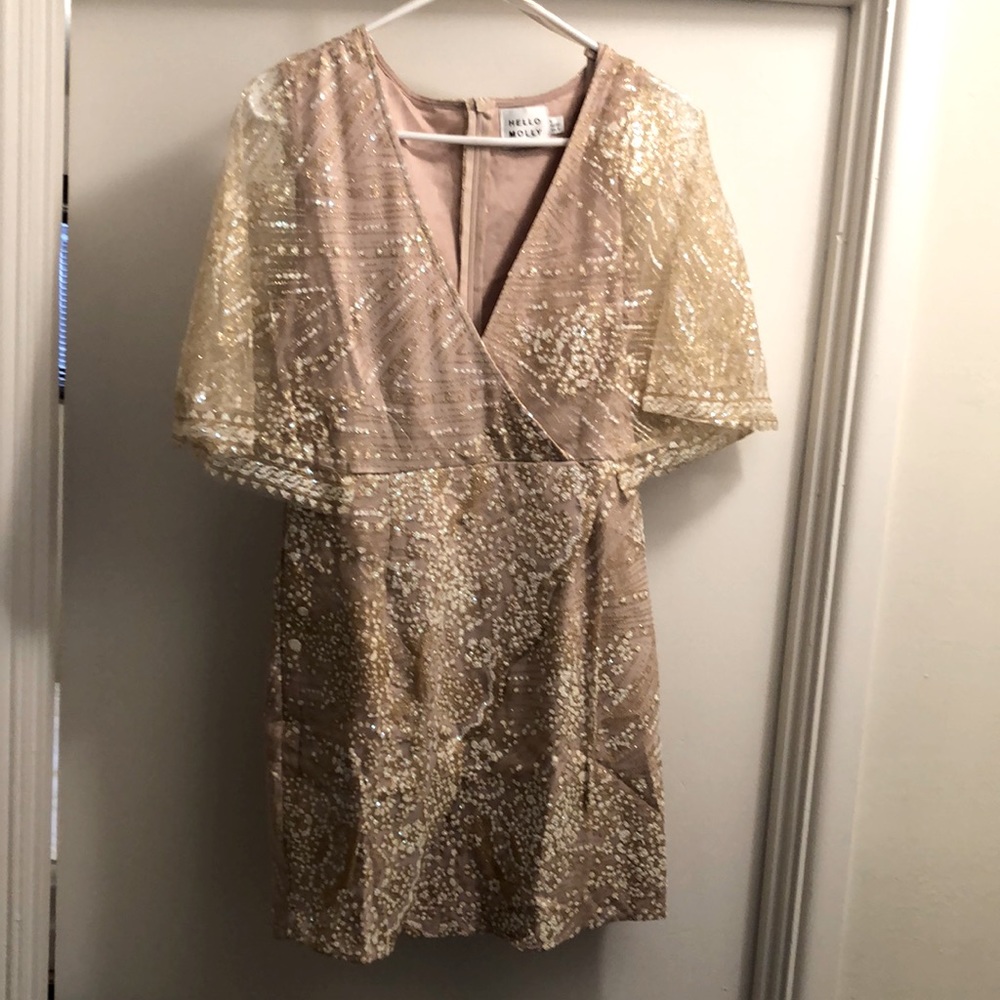 Glittery short dress!
